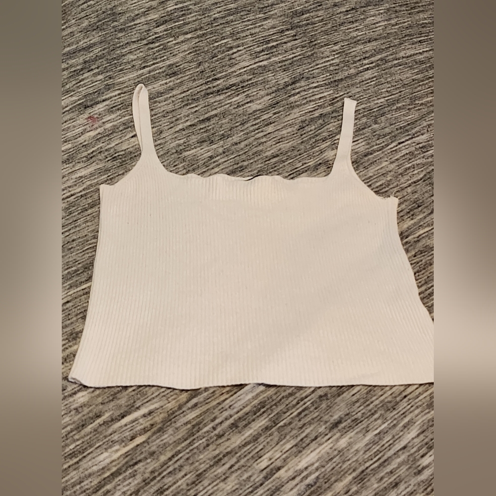 White brandy Melville crop top